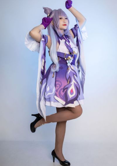 花朵与蛇