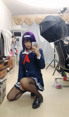 free性丰满白嫩白嫩的hd