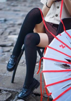 出差强睡年轻女老板1