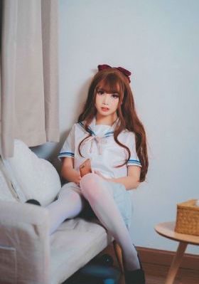 老师扒开双腿让我爽了一夜视频