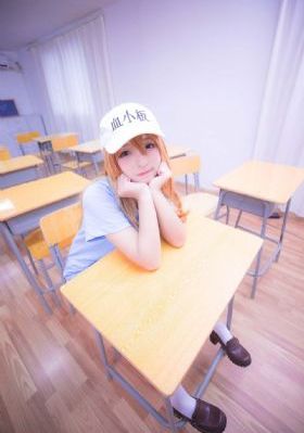 想哭的我戴了猫的面具